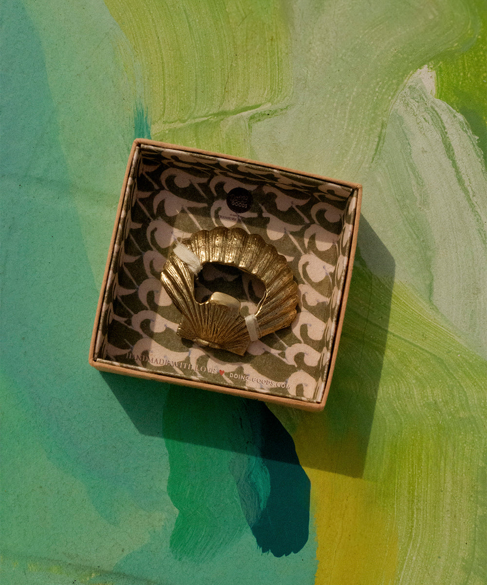 Scarlett Schelpen Flesopener (in cadeaubox)